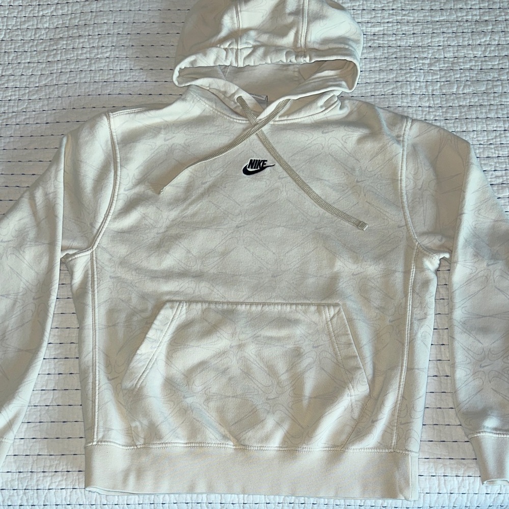 Nike Men's Beige/Tan Hoodie - Picture 4 of 4